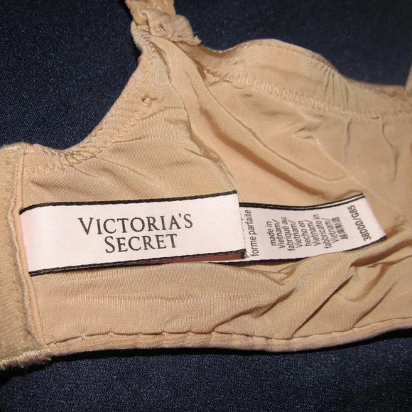 VICTORIA'S SECRET Perfect Shape Underwire Bra Size 38DDD - Picture 4 of 5